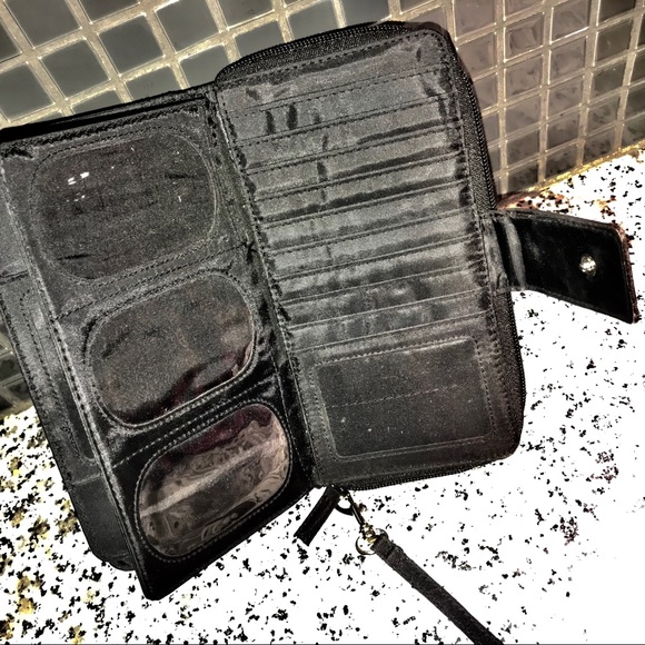 Server Wallet - Picture 5 of 8